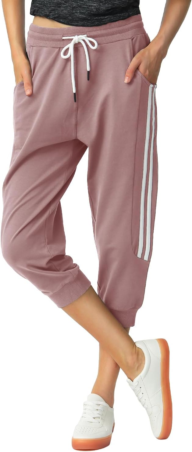 SPECIALMAGIC Women's Capri Sweatpants Cropped Joggers with Pockets Elastic Waist Drawstring