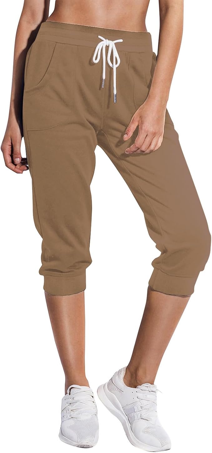 SPECIALMAGIC Women's Capri Sweatpants Cropped Jogger Running Pants Lounge Loose Fit Drawstring Waist with Side Pockets
