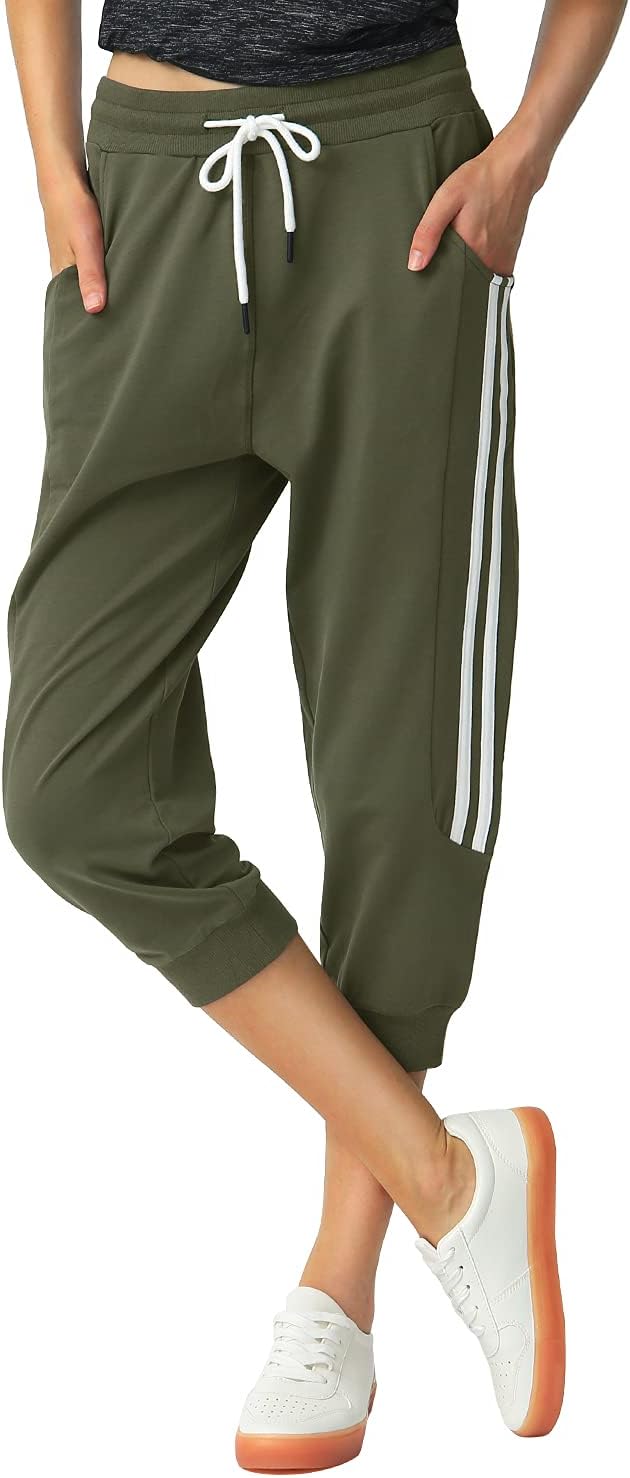 SPECIALMAGIC Women's Capri Sweatpants Cropped Joggers with Pockets Elastic Waist Drawstring