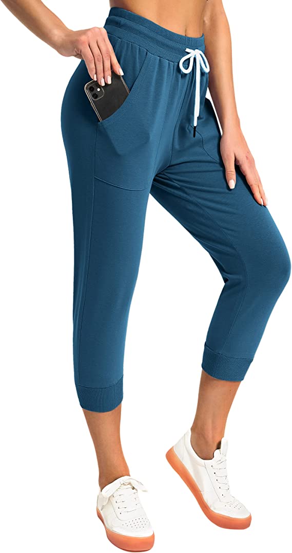 Capri joggers with pockets hot sale
